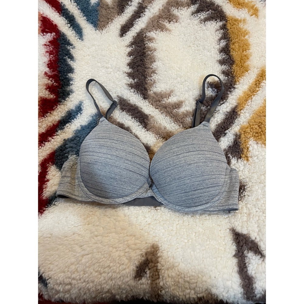 VS Pink Bra